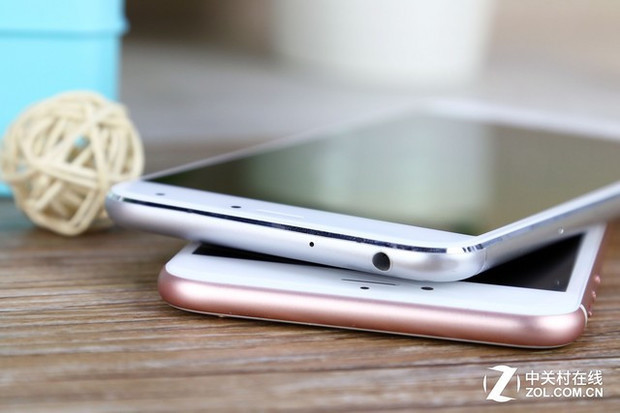 魅族PRO5对比iPhone6S Plus评测 还等小米5?