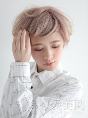 短发<em>发型扎法</em>步骤<em>刘海</em>提升甜美度_360问答