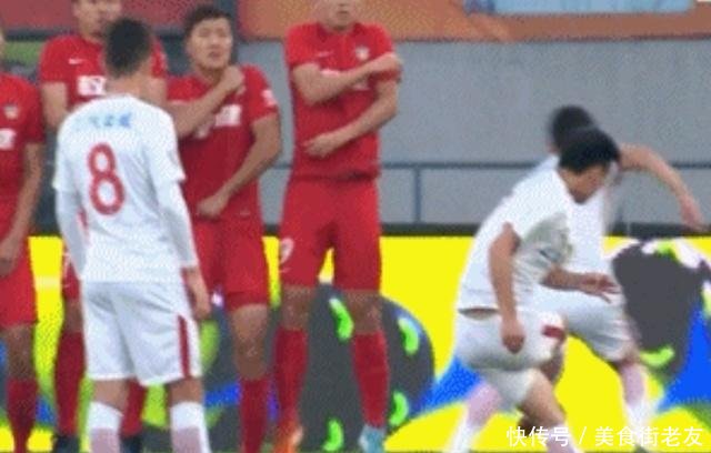 中国足球第1人武磊中超末轮再现罕见任意球绝