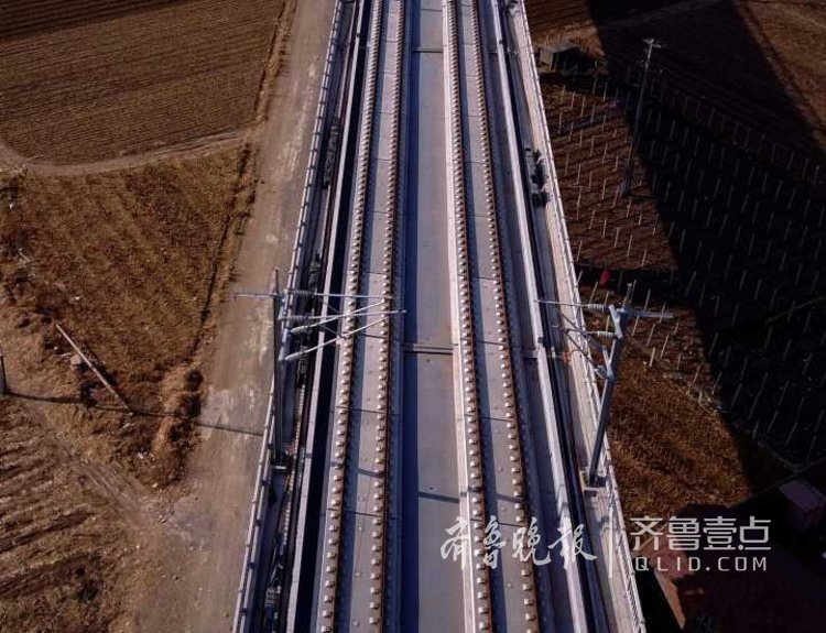 航拍在建济青高铁雄姿,预计年底通车