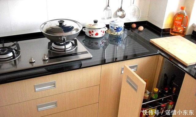 橱柜一半多少钱，橱柜一半多少钱一米-第3张图片-朋成家居生活_生活家