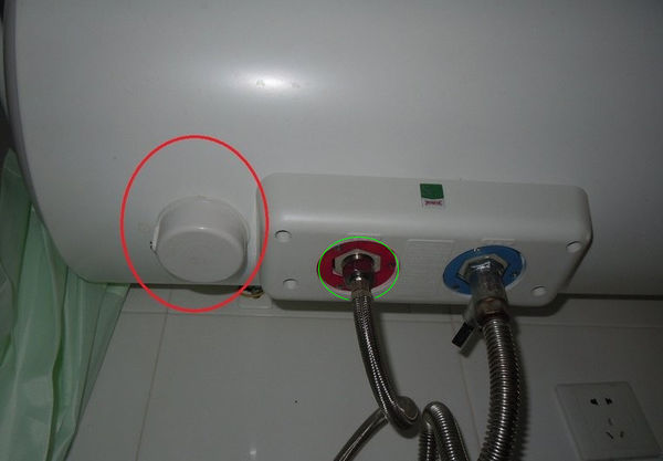 小鸭电热水器没有排污水口,怎么排污水求图_3
