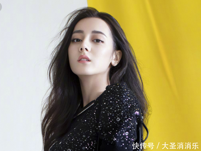 关晓彤的年收入,热巴的年收入,宋祖儿的年收入