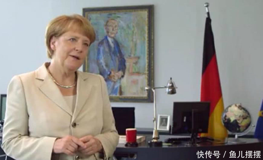 各国领导人办公室,普京电话最多,奥巴马干净,唯独他的杂乱。