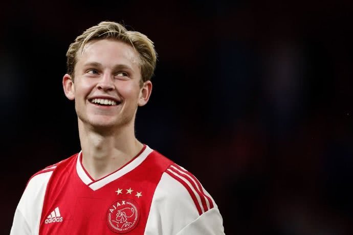 下树了?荷兰中场新星转会大戏或将落幕 它恐成