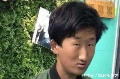 继发际线男孩之后,紧凑哥也跟着走红,网友:长