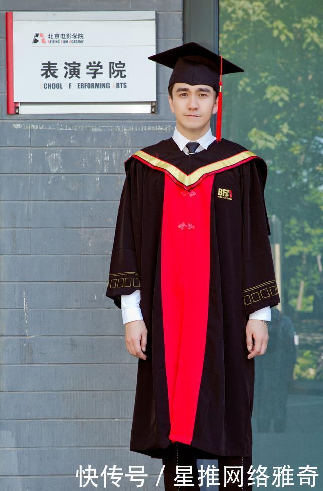 人设到底该不该立如今大批明星人设崩塌,而郑