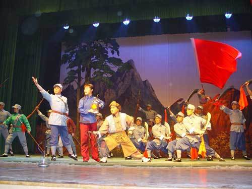 《红灯记》:我家的表叔数不清,没有大事不登门