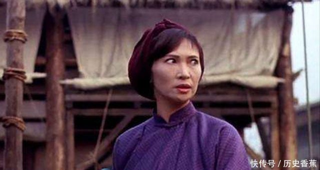 她是一代女侠,16岁嫁给了60的老男人,生下的儿