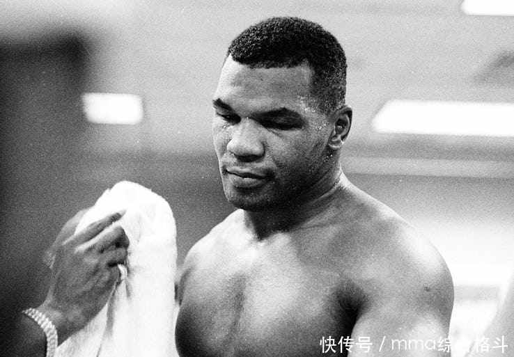 患过肥胖症,挑衅拳手被打翻,拳王泰森童年有过