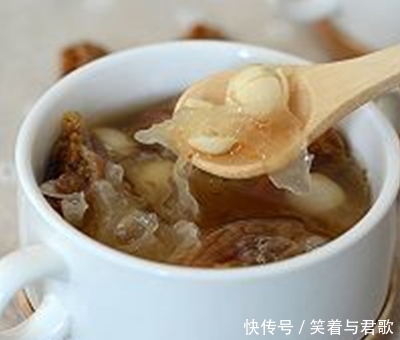 女人雌激素不足,多吃它,妇科疾病不靠近,补