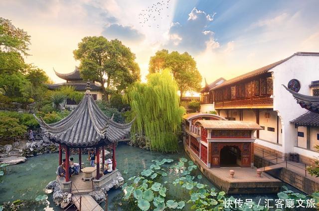 江浙沪又一网红打卡地!有轨电车穿过海棠花海,2元直达太湖