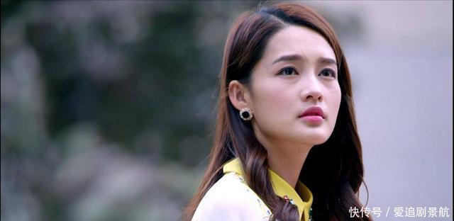 直男评价当红小花:郑爽嘟嘴尴尬,赵丽颖自然可