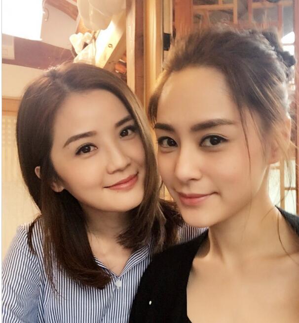 蔡卓妍模仿宫斗剧,霸气回应结婚传闻,轮不到你们为我做主！