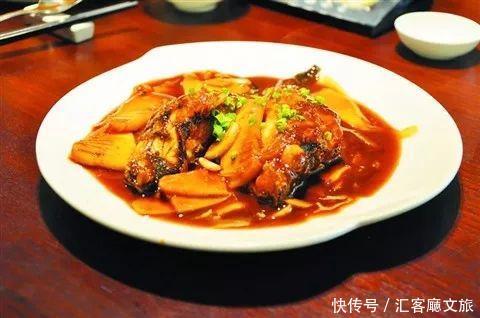 江浙沪又一网红打卡地!有轨电车穿过海棠花海,2元直达太湖