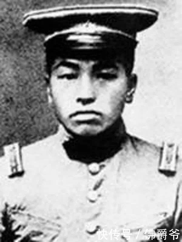 西点军校最年轻校长,为何输给一位士兵出身的