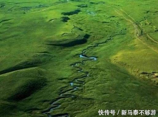 全球最“神奇”的河！河水逆行倒流，宽度只有一本书的距离，当地