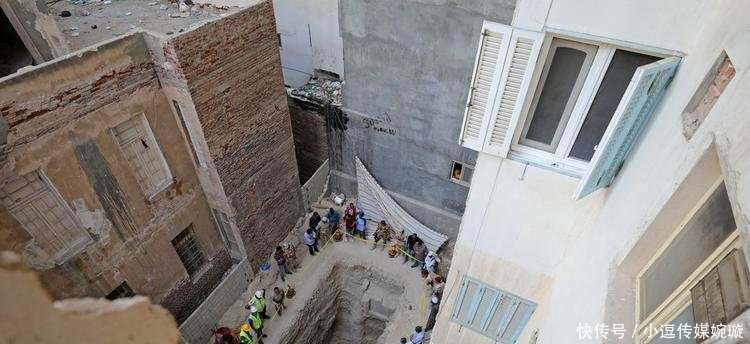 埃及千年石棺被打开后, 有 2000 人请愿要喝里