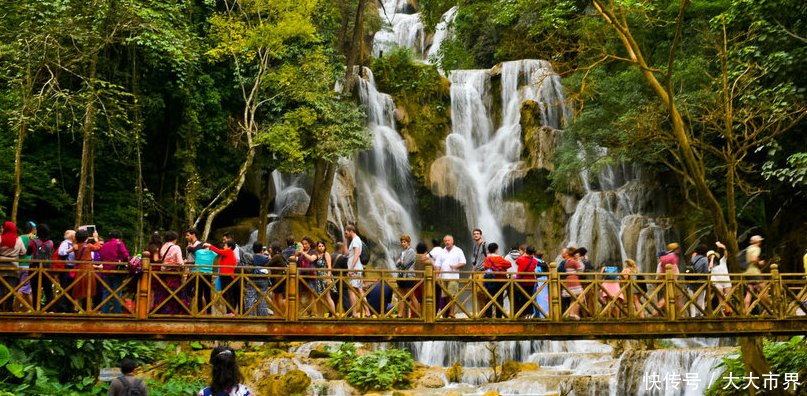 老挝和中国的差距有多大?两国人均月薪对比,却