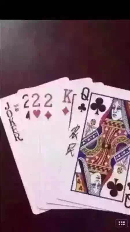 地主大王33345,农民小王222QK,地主先出,怎么