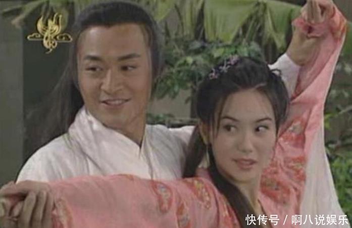 美貌不输朱茵,被称为新加坡一姐,开百万豪车,今