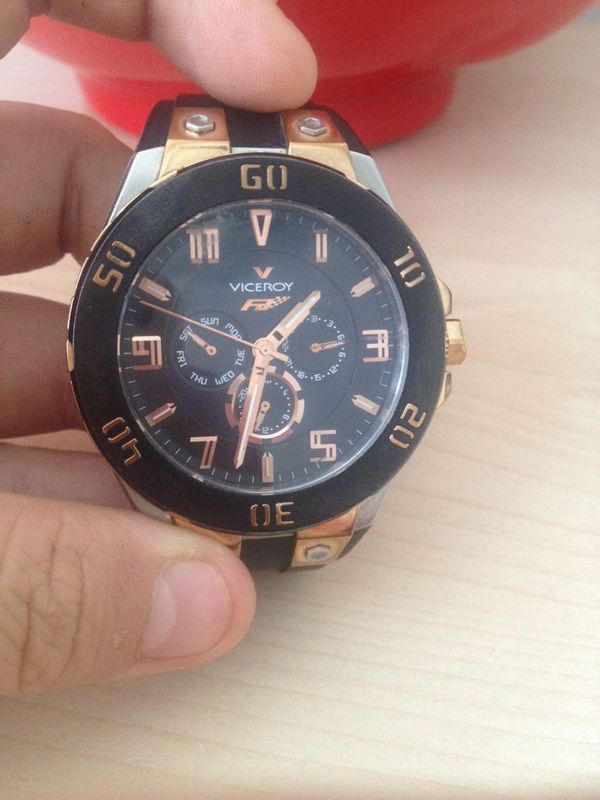 这个手表多少钱,姥爷从西班牙买的_360问答
