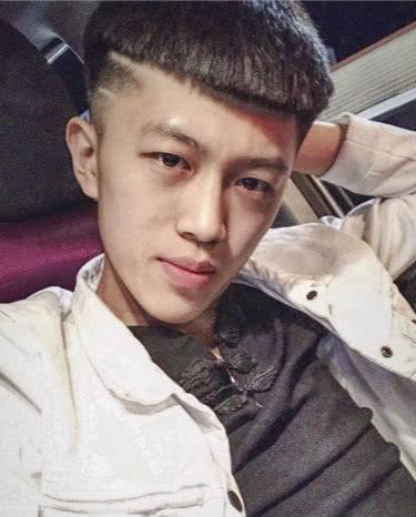 别了李天佑的佑家军, 牌牌琦的716军团出来 闹