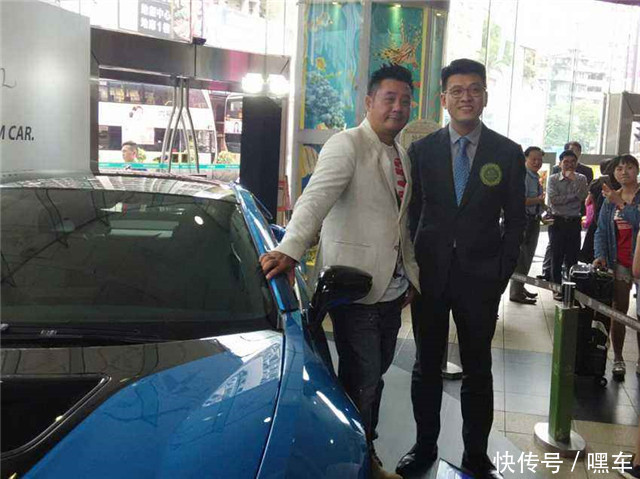 爸爸重病、妈妈子宫癌,他为家人拍伦理片,今身