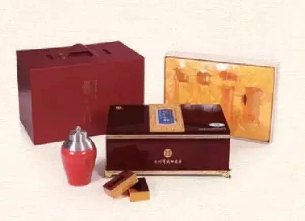 中国最贵的烟酒茶你看见过吗? 【图文转载】 - 兰州李老汉 - 兰州李老汉(五级拍客) 中国最贵的烟酒茶你看见过吗? 【图文转载】 - 兰州李老汉 - 兰州李老汉(五级拍客)
