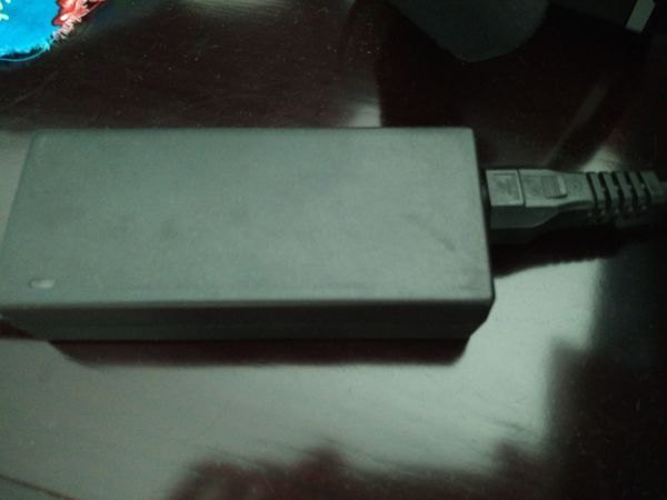 华硕的笔记本充电指示灯不亮的原因_360问答