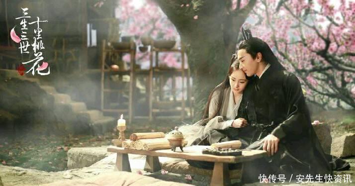 赵又廷和杨幂一起拍摄广告