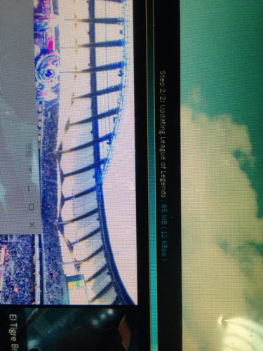 我在下载lol的美服之前是600KBps怎么越下越