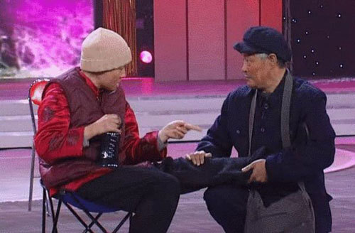 <em>导姐叨逼叨</em>:宋丹丹叫板赵本山把他摁趴下(201