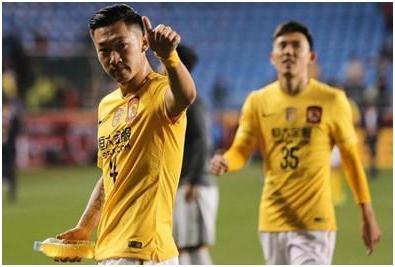 李铁引援第一人浮出水面,被卡纳瓦罗雪藏的他