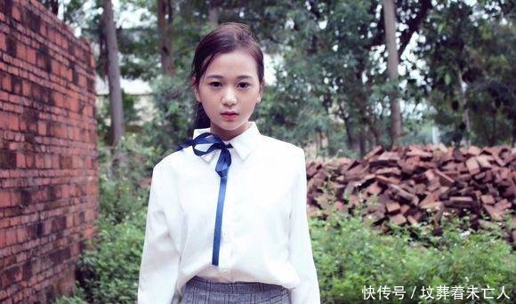 网红张曼如 年龄仅19岁,不可否认她确实火了