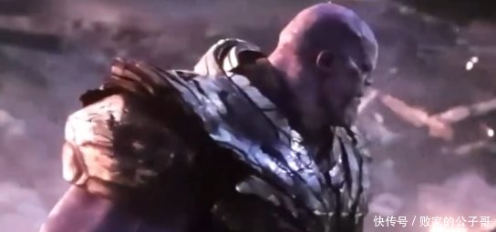 《复联4》为何钢铁侠打完响指,灭霸消失前看了