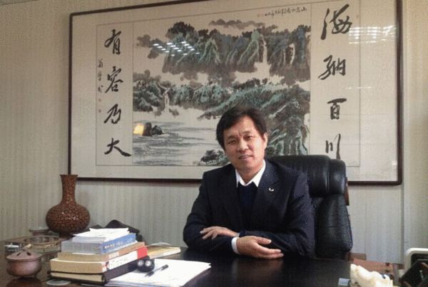 中甲升班马或面临转让 董事长发公告盼留在保定