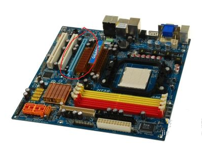 显卡安装在主板上的步骤_360问答