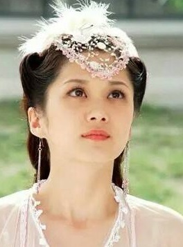 出演《北京欢迎你》MV里的所有人都过得还不错，只有她被封杀