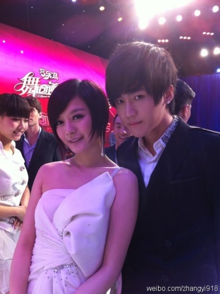 舞动奇迹第三季李炜的搭档是谁?_360问答