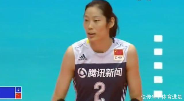丢冠!中国女排1:3输给意大利队,央视解说道出了