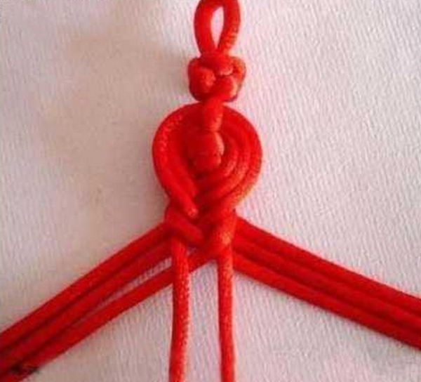 怎么用一股红绳编手链_360问答