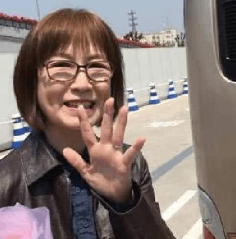 《奥特曼》中那些女队员们如今都变成什么样了