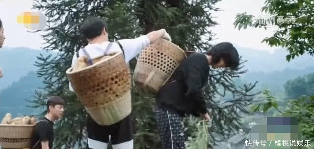 《向往3》吴亦凡空降蘑菇屋,谁注意何炅对他称