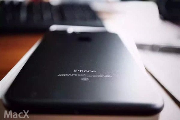 国内首发开箱 iPhone7\/Plus国行版开箱图集_3