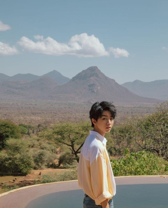 湖南五四晚会通知函中有易烊千玺,再联系王俊