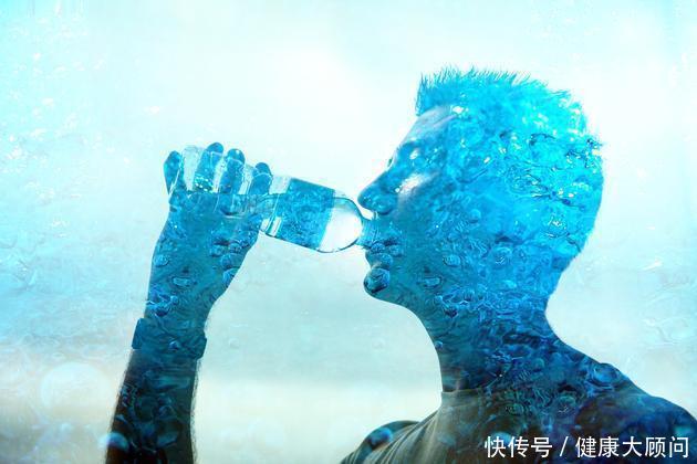 37岁女子肾里长出468颗结石,医生放话:经常吃它不得才怪!