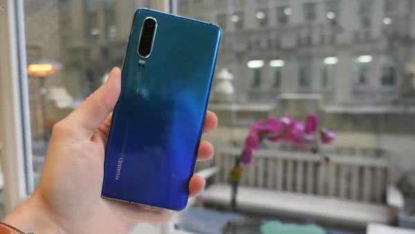 最后8天!华为P30将在国内正式发售,网友:看完