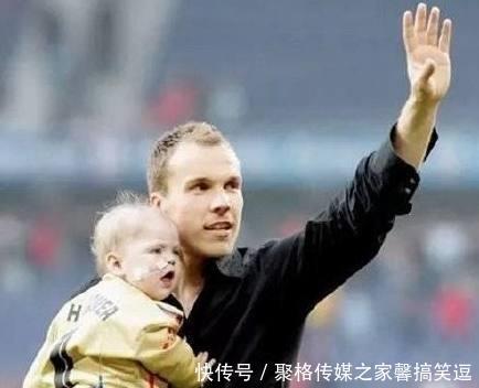 服了大张伟,解说世界杯竟然调侃恩克自杀,网友