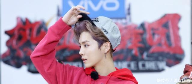 陈伟霆与宋茜节目后台逗趣互怼,被隔壁鹿晗音